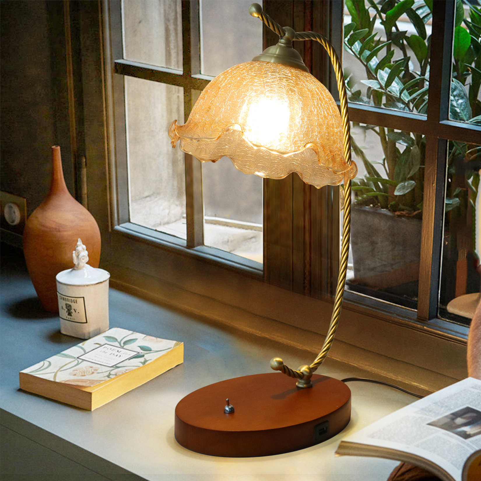 Wooden table fashion lamp